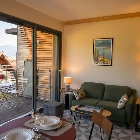 Апартаменты Petit Balcon Du *
